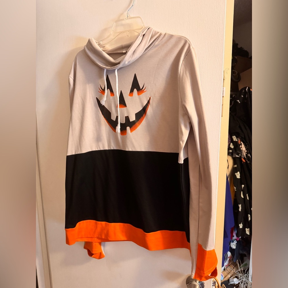 Halloween Sweatshirt Pumpkin Sweatshirt Jack O Lantern Halloween